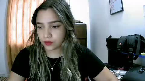 paulina_x_x online show from June 14, 2026, 10:56 pm