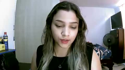 paulina_x_x online show from August 2, 2026, 7:01 pm