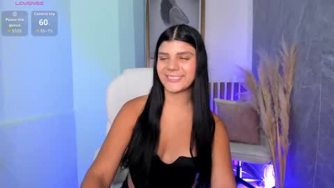 Paulina Belle online show from April 8, 2026, 2:39 pm