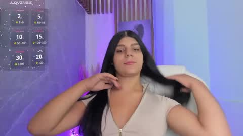 Paulina Belle online show from April 24, 2026, 1:57 pm