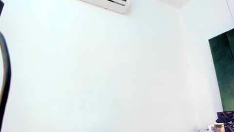 Paulina online show from October 26, 2025, 2:23 pm