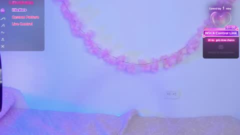 Pauline online show from February 2, 2025, 4:37 am