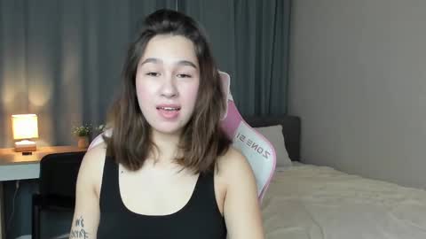 Polina online show from December 4, 2024, 2:04 pm