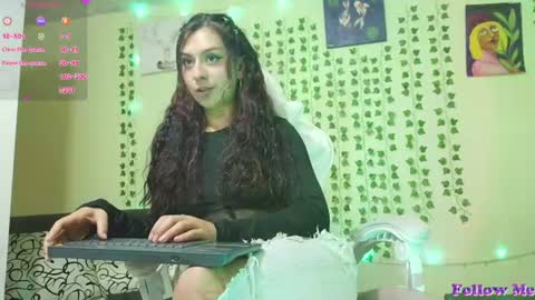 Paula San online show from July 2, 2026, 9:10 pm