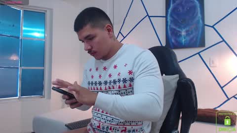 Paulo online show from December 24, 2024, 1:28 pm