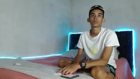 Snapshot of paulosex12 chatting on October 19, 2025, 7:42 am paulosex12 online show from October 19, 2025, 7:42 am