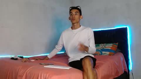 Snapshot of paulosex12 chatting on October 22, 2025, 11:59 pm paulosex12 online show from October 22, 2025, 11:59 pm