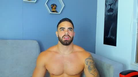 Snapshot of paulphoenix_ chatting on February 3, 2025, 11:26 pm Paul Phoenix online show from February 3, 2025, 11:26 pm