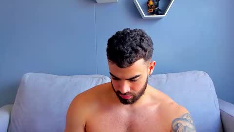 Snapshot of paulphoenix_ chatting on October 6, 2025, 8:28 pm Paul Phoenix online show from October 6, 2025, 8:28 pm