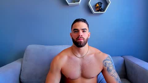 Snapshot of paulphoenix_ chatting on October 7, 2025, 7:55 pm Paul Phoenix online show from October 7, 2025, 7:55 pm