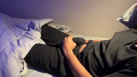 Snapshot of paulrodrickk chatting on October 8, 2025, 8:17 pm Paul online show from October 8, 2025, 8:17 pm