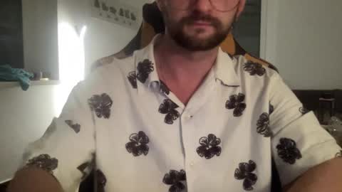 love bush online show from September 20, 2025, 11:06 pm