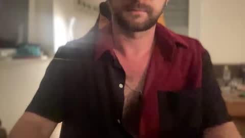 love bush online show from September 23, 2025, 9:51 pm