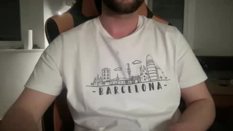 love bush online show from December 18, 2025, 7:20 pm