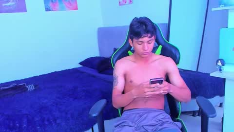 Snapshot of paultallx chatting on March 12, 2026, 8:04 pm Paul online show from March 12, 2026, 8:04 pm