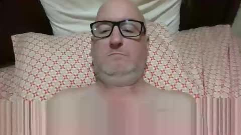 Snapshot of paulthehornyfurry chatting on November 9, 2025, 6:44 am Paul online show from November 9, 2025, 6:44 am