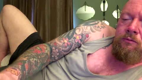 paulyb445 online show from September 20, 2025, 9:54 am