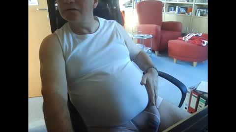 Pavlov aka Peter online show from February 9, 2026, 9:46 am