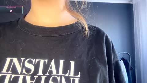 Lola online show from February 18, 2026, 11:06 am