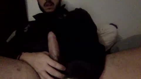 Snapshot of pchav chatting on November 17, 2025, 11:32 pm Pete online show from November 17, 2025, 11:32 pm