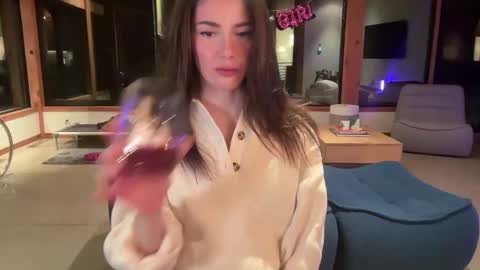 Snapshot of peacheekitty chatting on January 24, 2025, 12:52 am Effyyyyy online show from January 24, 2025, 12:52 am