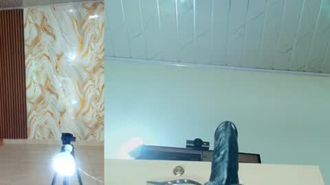 peachy__baby online show from June 13, 2026, 11:08 am