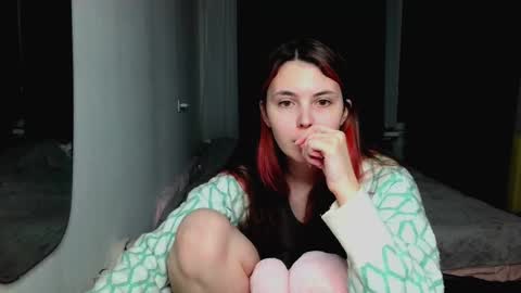 Snapshot of peachybabe__ chatting on January 4, 2025, 9:52 pm Peachy online show from January 4, 2025, 9:52 pm