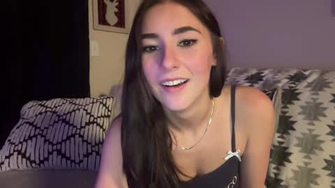 Snapshot of peachyflowers chatting on February 11, 2025, 5:58 am Olivia online show from February 11, 2025, 5:58 am