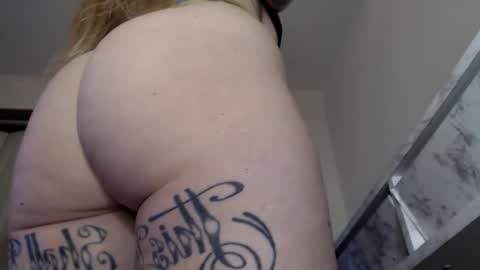 Snapshot of peachyykat chatting on October 9, 2025, 1:53 pm kat online show from October 9, 2025, 1:53 pm