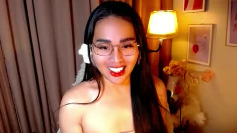 Angel Creamdensada online show from May 18, 2026, 3:07 pm