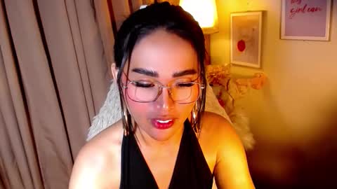 Angel Creamdensada online show from May 19, 2026, 6:25 pm