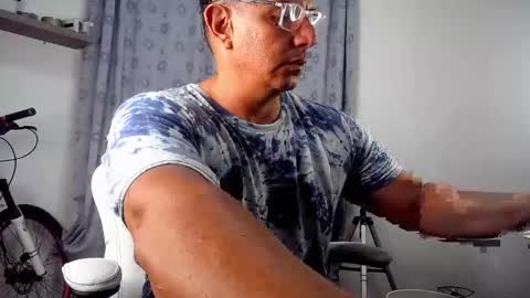 Pedro online show from September 17, 2025, 3:08 am