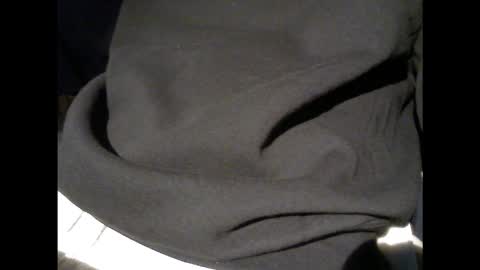 Snapshot of pedrohh chatting on January 17, 2026, 8:12 pm Arno online show from January 17, 2026, 8:12 pm