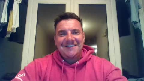 Snapshot of pedrok87 chatting on July 17, 2026, 11:31 pm pedrok87 online show from July 17, 2026, 11:31 pm