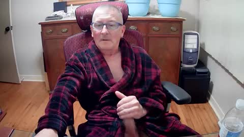 peepingmale online show from February 3, 2025, 11:05 pm