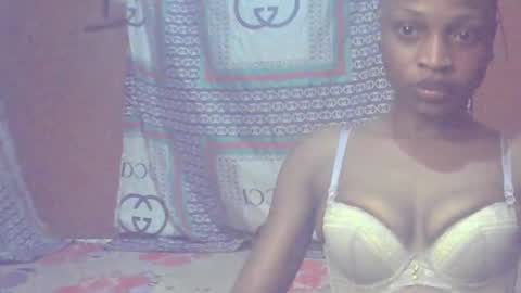 Lizzy online show from January 18, 2026, 9:07 pm