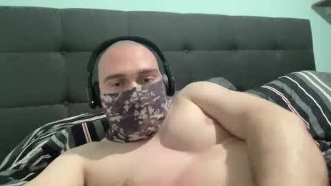 Snapshot of pelao2007 chatting on October 22, 2025, 11:04 pm easy cum online show from October 22, 2025, 11:04 pm