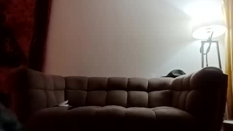 pelekenone online show from March 15, 2026, 7:25 am