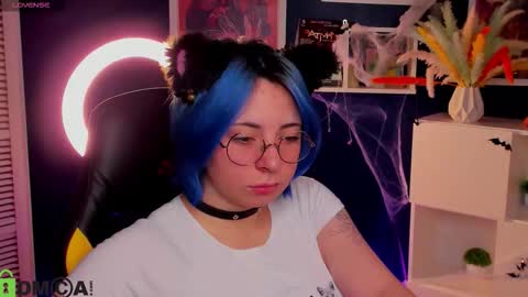 penny online show from November 3, 2025, 1:40 am