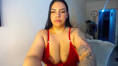 Snapshot of pennyomelons chatting on May 29, 2026, 5:22 pm My onlyfans online show from May 29, 2026, 5:22 pm