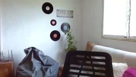 Megan online show from September 27, 2025, 3:06 pm