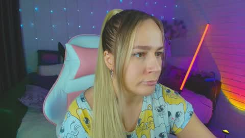 Snapshot of pepper_cat chatting on January 16, 2025, 12:09 pm Dia online show from January 16, 2025, 12:09 pm