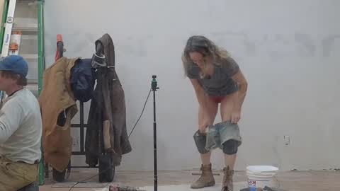 Peppermint and Dusty  online show from February 7, 2026, 8:56 pm