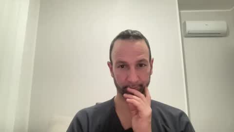 Snapshot of peppinslosqualo chatting on December 25, 2024, 7:02 pm peppinslosqualo online show from December 25, 2024, 7:02 pm