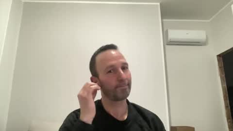 Snapshot of peppinslosqualo chatting on February 11, 2025, 6:33 pm peppinslosqualo online show from February 11, 2025, 6:33 pm