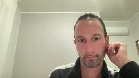 Snapshot of peppinslosqualo chatting on October 23, 2025, 9:13 pm peppinslosqualo online show from October 23, 2025, 9:13 pm