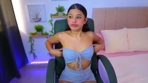 Snapshot of pequitasmedusa9 chatting on October 6, 2025, 6:38 pm pequitasmedusa9 online show from October 6, 2025, 6:38 pm