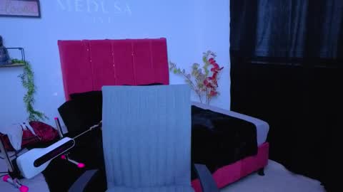 Snapshot of pequitasmedusa9 chatting on October 7, 2025, 7:55 pm pequitasmedusa9 online show from October 7, 2025, 7:55 pm