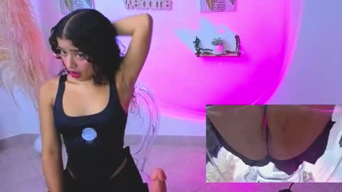 Snapshot of pequitasmedusa9 chatting on October 11, 2025, 7:01 pm pequitasmedusa9 online show from October 11, 2025, 7:01 pm