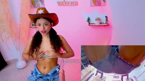 Snapshot of pequitasmedusa9 chatting on October 16, 2025, 7:59 pm pequitasmedusa9 online show from October 16, 2025, 7:59 pm